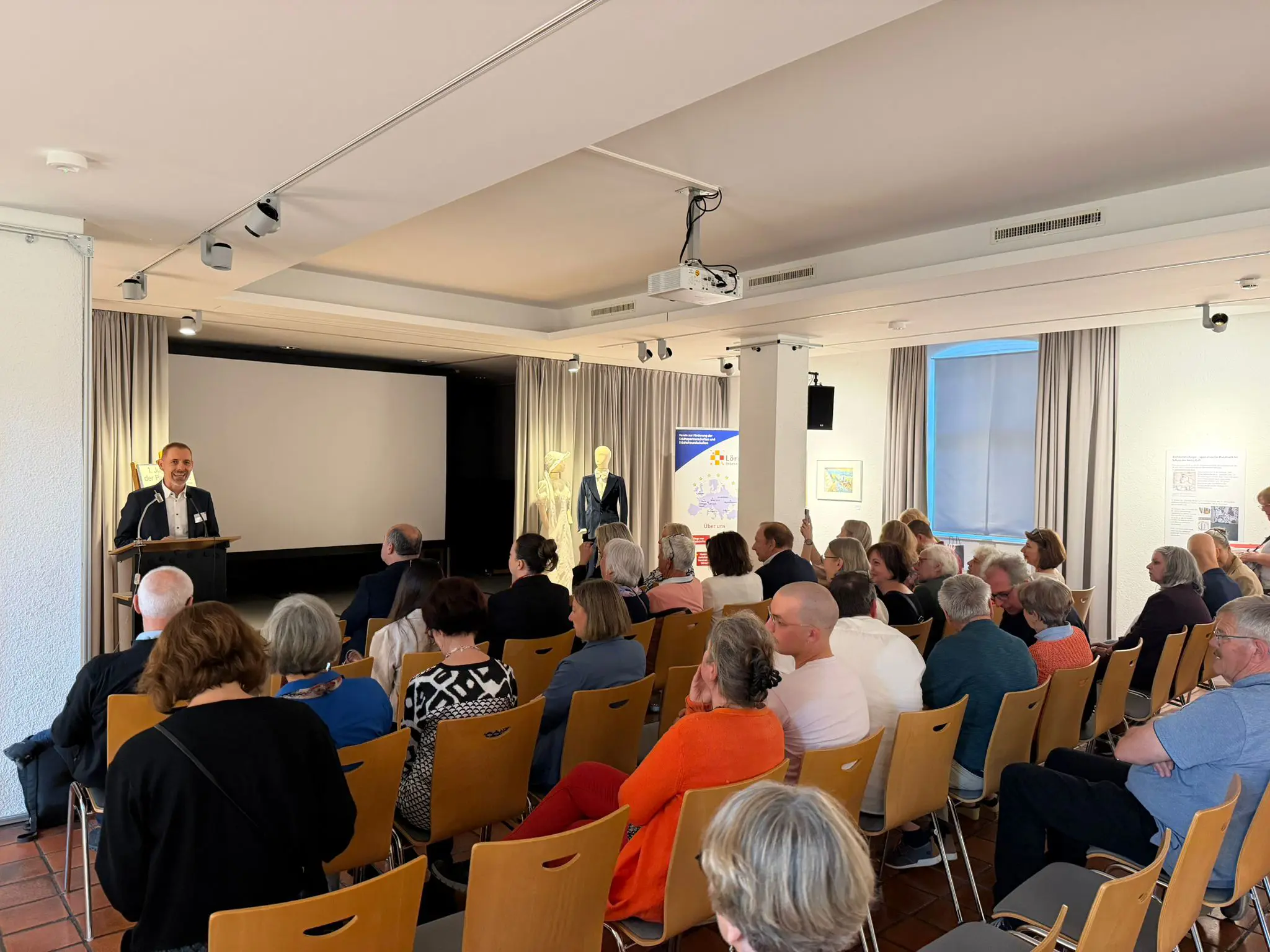 EDİRNE BELEDİYESİ KARDEŞ ŞEHİR LÖRRACH’TA EDİRNE’Yİ TANITTI galeri görseli